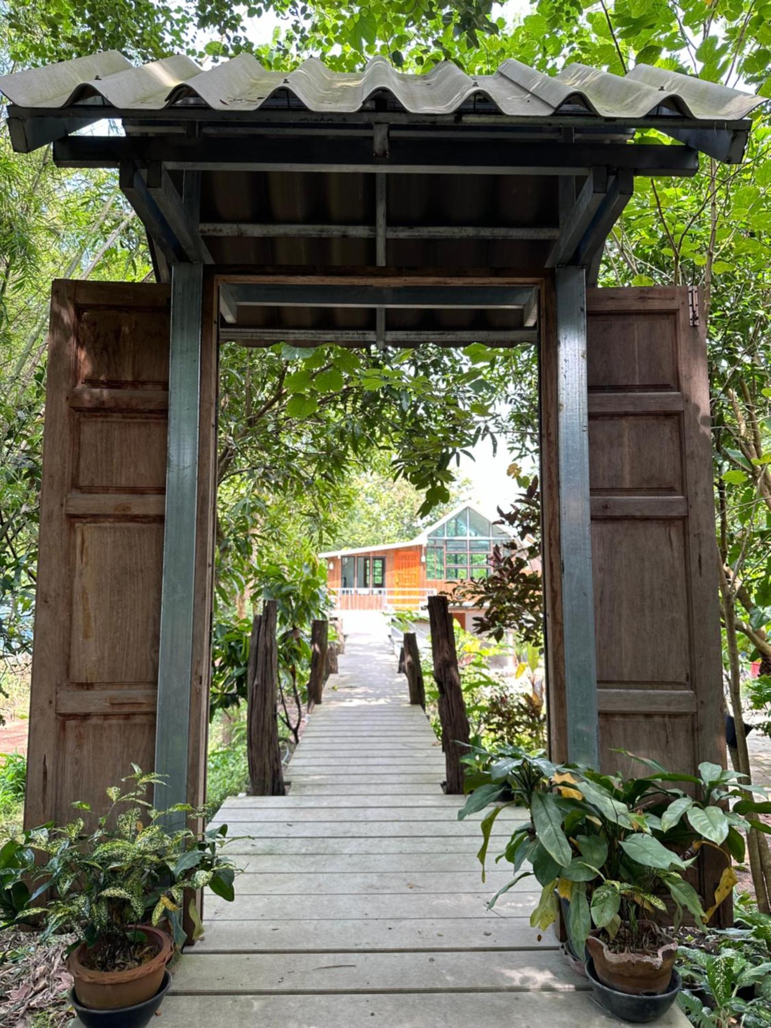Baan Suan Duang Porn Resort Ban Phae  Экстерьер фото
