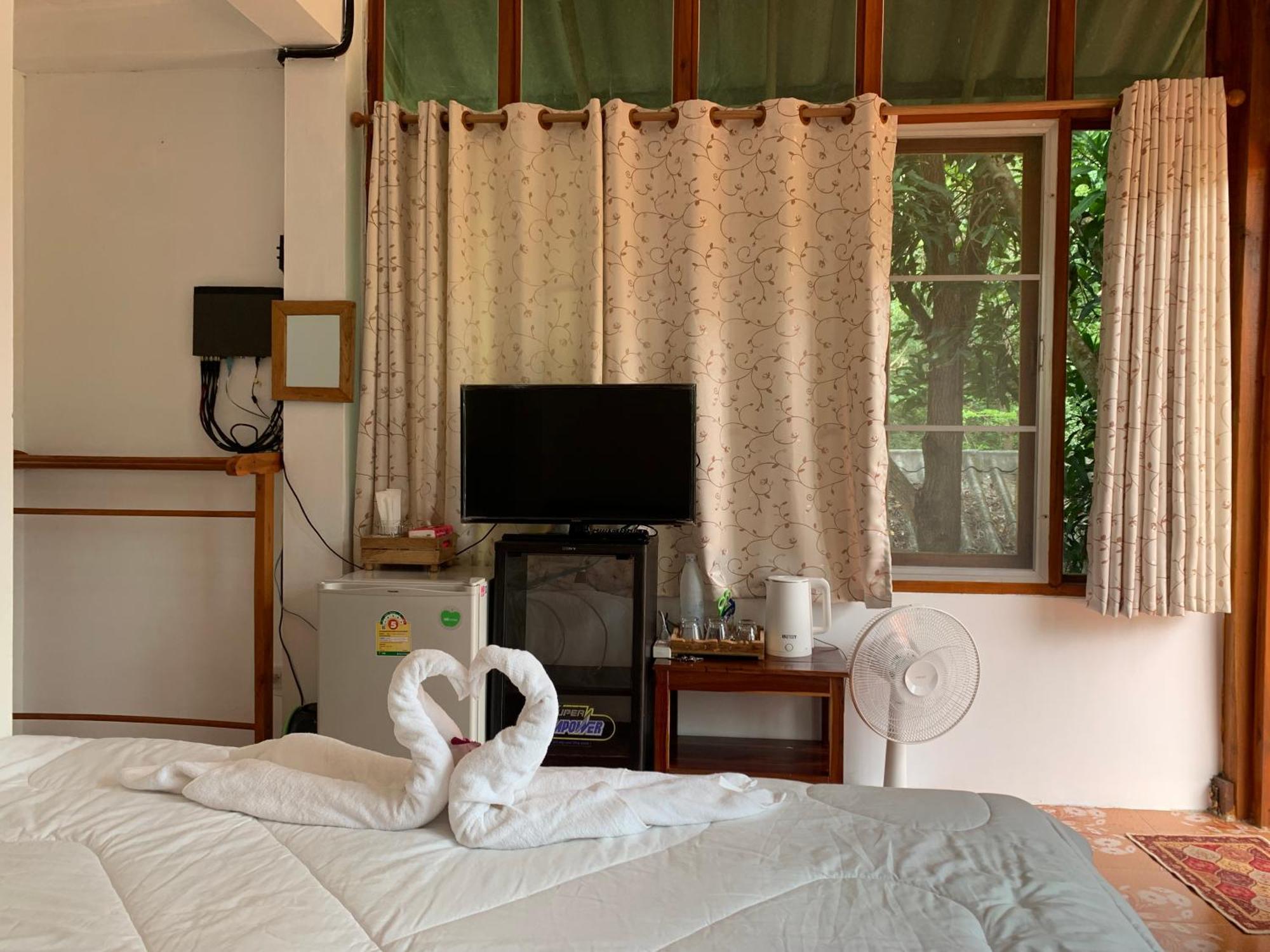 Baan Suan Duang Porn Resort Ban Phae  Экстерьер фото